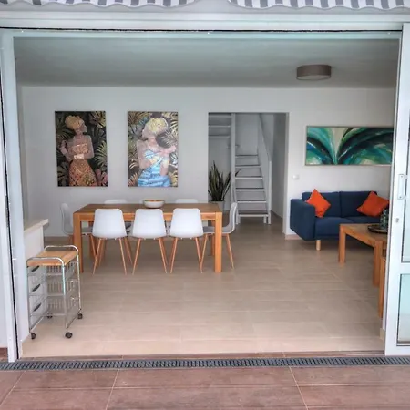 Casa Cocodrilo By Casas Cocodrilo Vila *