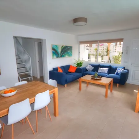 Casa Cocodrilo By Casas Cocodrilo